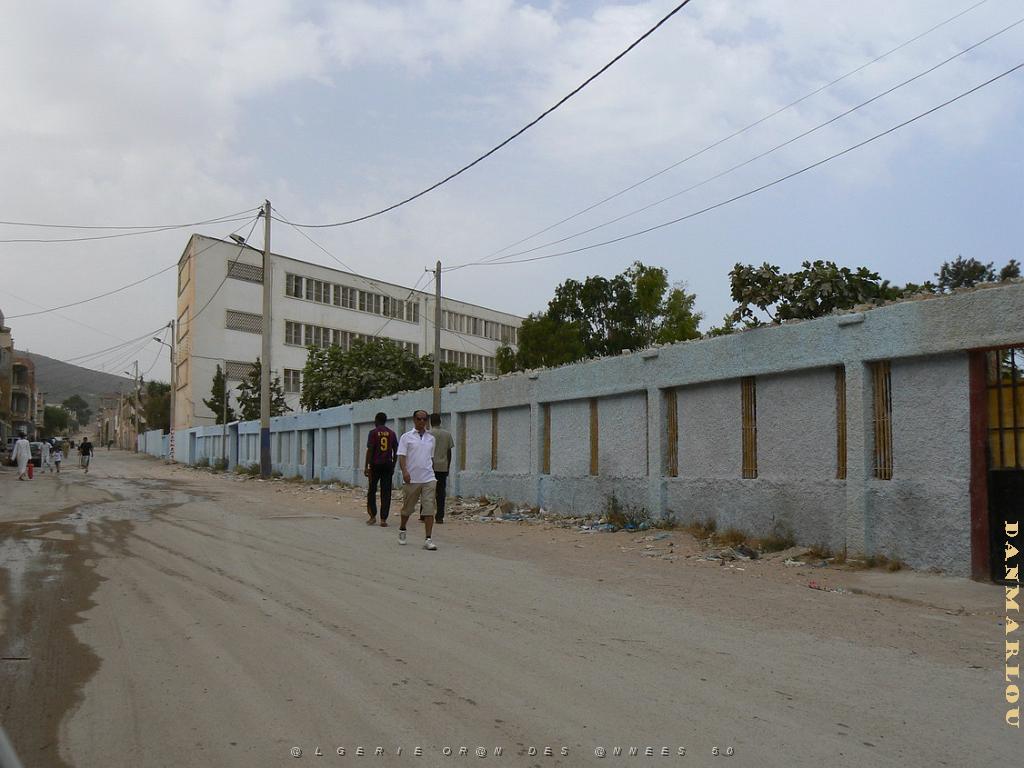 ECOLE ST AUGUSTIN A BOUISSEVILLE 2009  (1).jpg